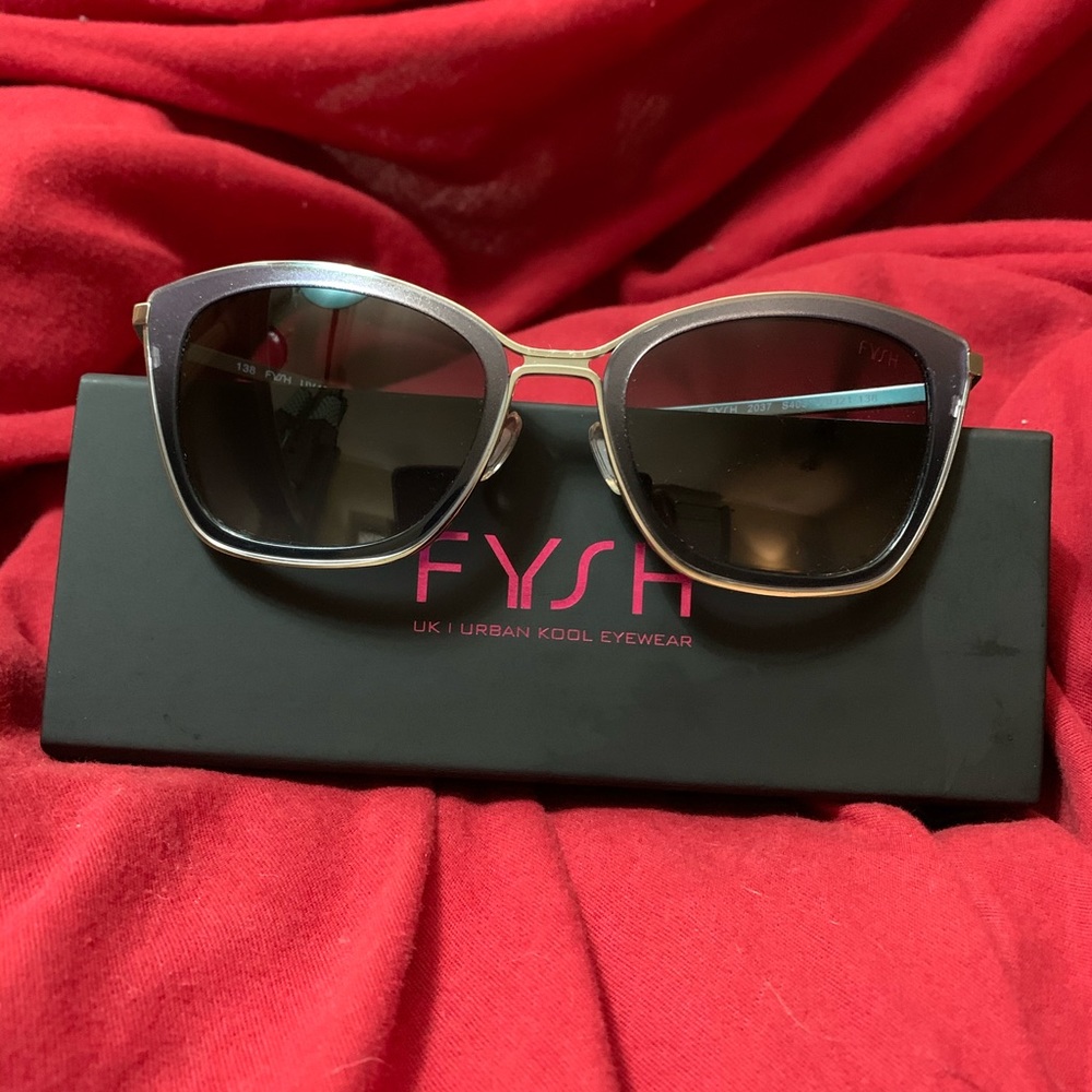 Fysh sunglasses